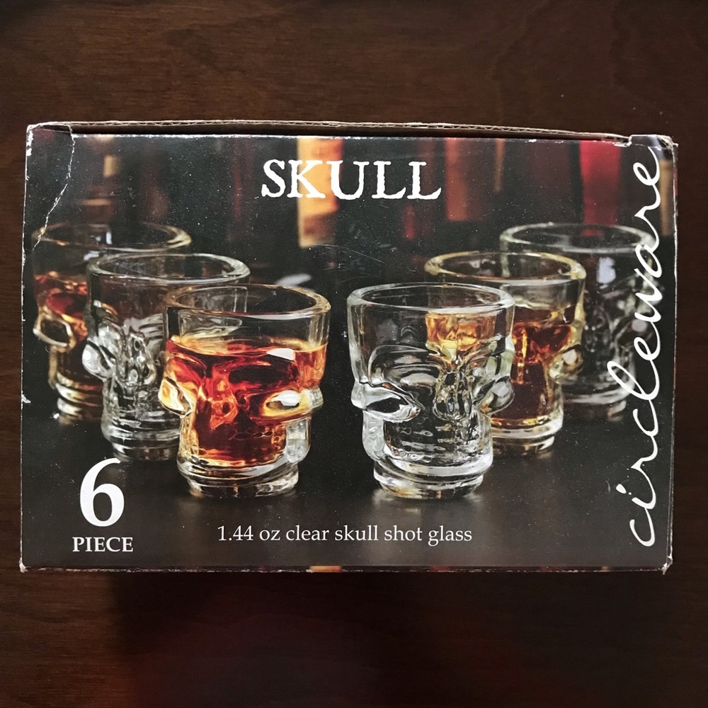 NEW! Skull 6 pieces Clear Shot Glass